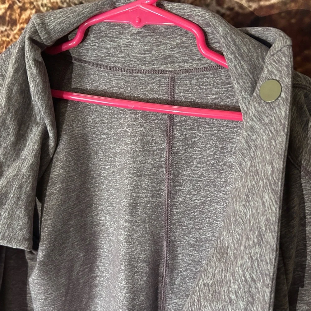 Lululemon Rulu Rally Wrap - Picture 7 of 12